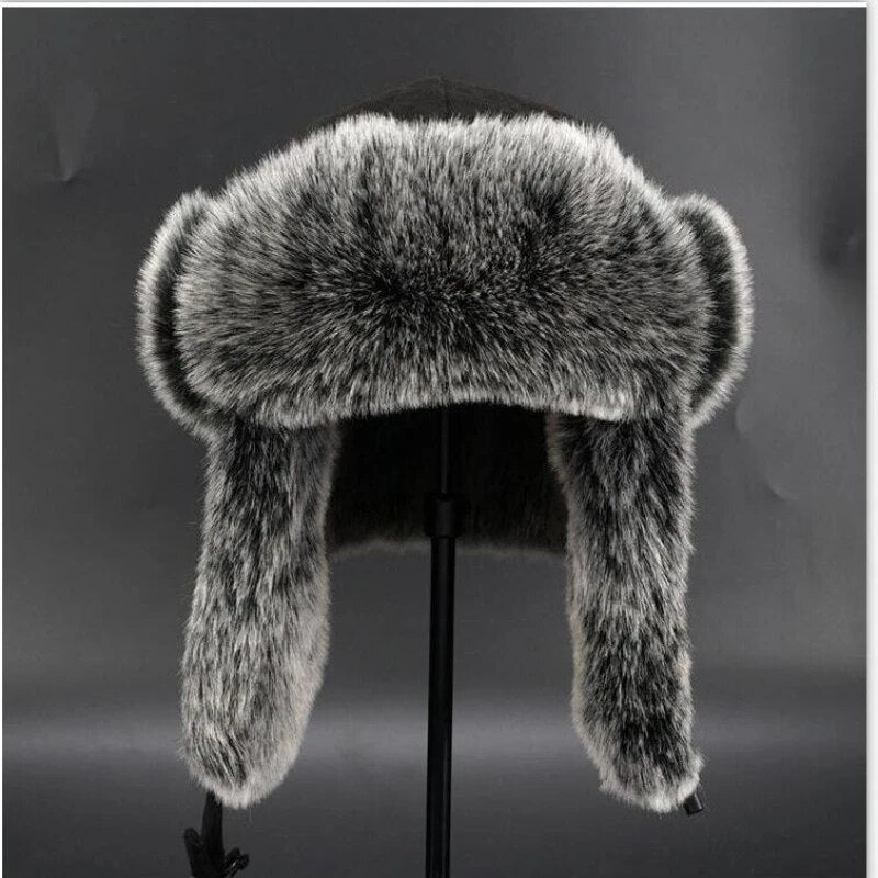 Elegáns hő: ushanka ember motorháztető